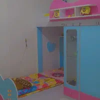 تخت دوطبقه و کمدلباس