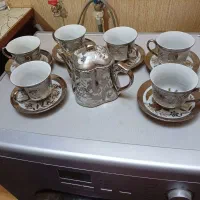 عصرانه خوری و شکلات خوری