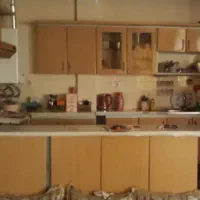 کابیت تمیز نو بسیار محکم بدون خرابی و. پوسیدگی