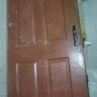 درب چوبی سنگین ومحکم