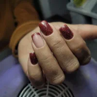 تخفیف یلدایی کاشت ناخن