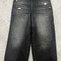 شلوار و کفش و کیف