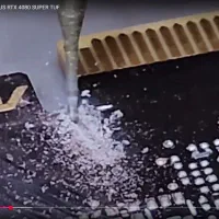 عیب‌یابی پیشرفته کارت گرافیک AMD-NVIDIA و مادربرد