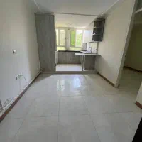 آپارتمان ۴۰ متری پارکینگ سندی غیر مزاحم
