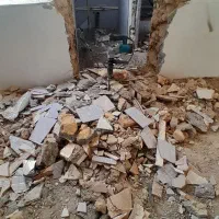 تخریب ساختمان کلی. وجزی  حتی یک متر