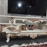 میز تلویزیون سفید