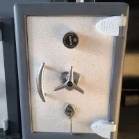 گاو صندوق ارتفاع ۷۰ گنجینه