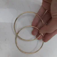 گوشواره طلایی حلقه‌ای بزرگ