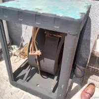 بدنه کولر ۳۲۰۰ سالم بدون زنگ زدگی تازه رنگ کردم