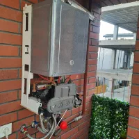 تعمیر سرویس پکیج دیواری و شوفاژ تعمیرکار سرویسکار|خدمات پیشه و مهارت|رشت, معلم|دیوار