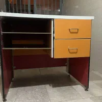 دو عدد میز کار