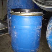 بشکه های 250لیتر و 70لیتر و50لیتر درب طوق|عمده‌فروشی|ایذه, |دیوار