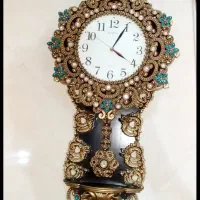 ساعت دیواری نگین دار