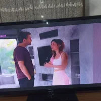 تلویزیون ۵۱ اینچ