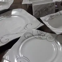 سرویس چینی ۱۸ نفره خارجی|ظروف سرو و پذیرایی|تهران, جمال‌زاده|دیوار