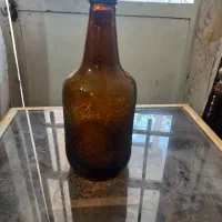 بطری شیشه ای بزرگ