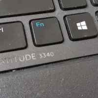 لپ تاپ دل ۳۳۴۰ latitude