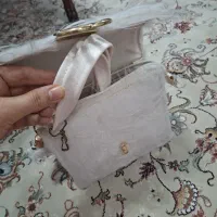 کیف خز دار جنس خوب اصلا استفاده نشده نو هستش