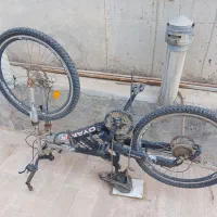 دو جرخه کوهی کار کرده
