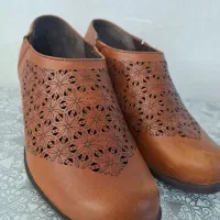 کفش چرم زنانه