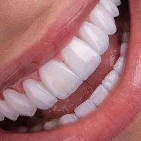 استخدام منشی و دستیار دندانپزشکی