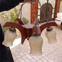 لوستر ۵شاخه چوبی|لوستر و چراغ آویز|هشتگرد, شهرک بعثت|دیوار