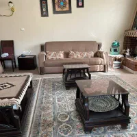 فروش مبل ۷ نفره و سه عدد میز جلو مبلی|مبلمان خانگی و میز عسلی|رودهن, |دیوار