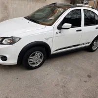 کوئیک Rسفید مشکی مدل ۹۹در حد