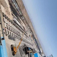 مسئول خرید-نگهبان و کارگر ساختمانی