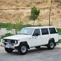 نیسان پاترول ۴درب ۶سیلندر درجه یک