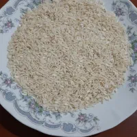 برنج معطر میانه