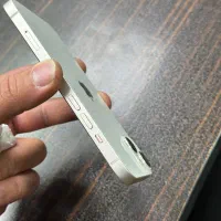 آیفون ۱۳نرمال سفید تمیز|موبایل|رشت, آب و برق|دیوار