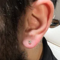 سوراخ کردن گوش آقایان بانوان کودکان