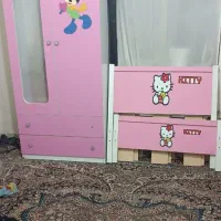 تخت و کمد کودک