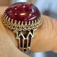 انگشتر یاقوت معدنی