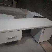 میز آرایش ام دی اف سالم 1500000هزار تومان