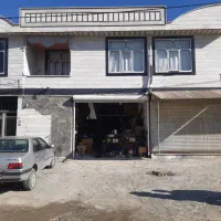 مغازه ۳۸مترری بر روی اتوبان دکتر حسینی