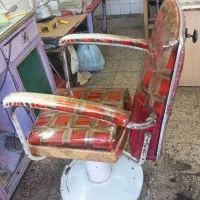فروش یک عدد صندلی آرایشگاهی ساده