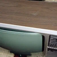 تلویزیون چوبی قدیمی کلکسیونی