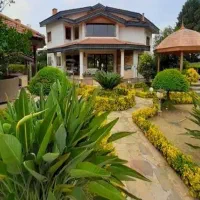 سرایدار و نگهبان باغ ویلا اتباع