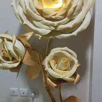 آباژور کنار سالن ،گل و دوغنچه