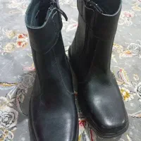 پوتین مردانه|کیف، کفش، کمربند|هشتگرد, فاز ۱ مهستان|دیوار