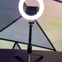 فروش انواع استند گوشی و رینگ لایت