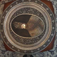 تمثال مبارک نادرشاه افشار|کلکسیون اشیاء عتیقه|اصفهان, باغ دریاچه|دیوار