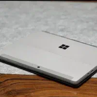 سورفیس پرو 4 در حد نو نسل 6با کیبورد