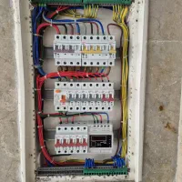 برقکاری برق کاری نورپردازی رفع اتصالی برقکش برق کش