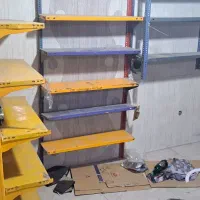 تعدادی قفسه درحدنو کم کار|فروشگاه و مغازه|اصفهان, حصه شمالی|دیوار