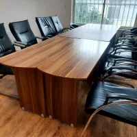 جاتون اینجا خالیه