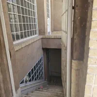 مغازه تجاری طبقه پائین