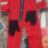 یک دست لباس اسکی امریکایی ضد حریق و ضد اب